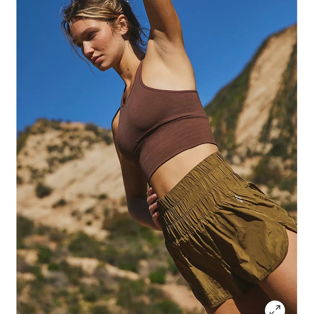 Free people the way home short XS gold